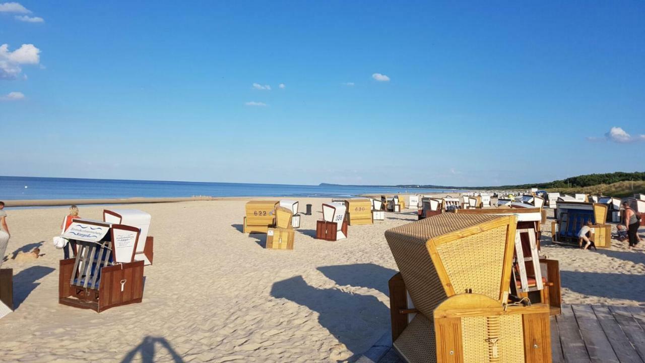 Fewo Elke Esens Buitenkant foto